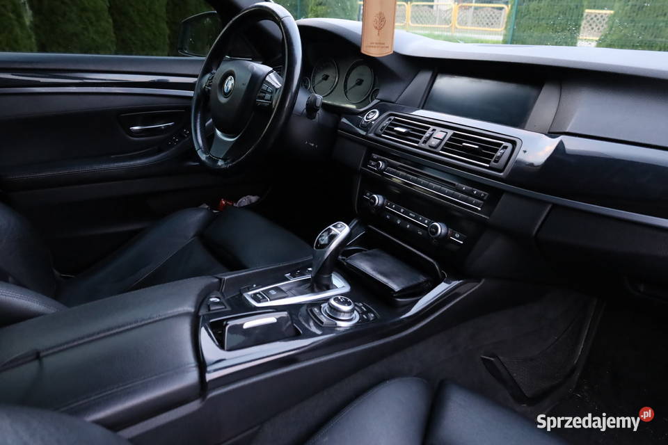 BMW F10 30D 245 8HP automatyczna świętokrzyskie