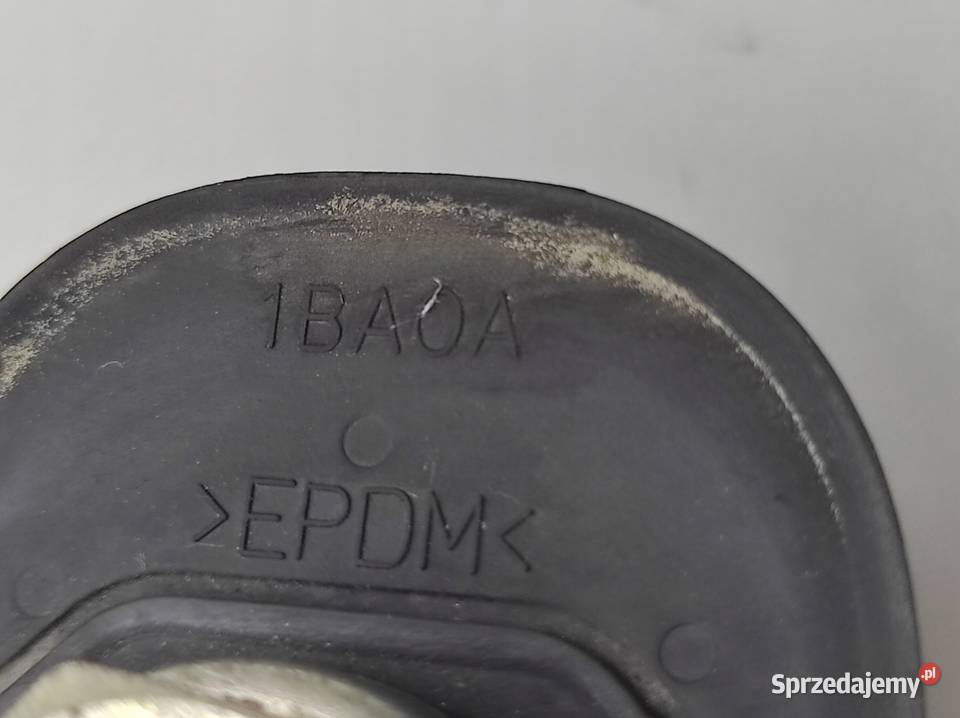 ANTENA DACHOWA PODSTAWA INFINITI QX70 FX30d FX37 Nowy Tomyśl sprzedam