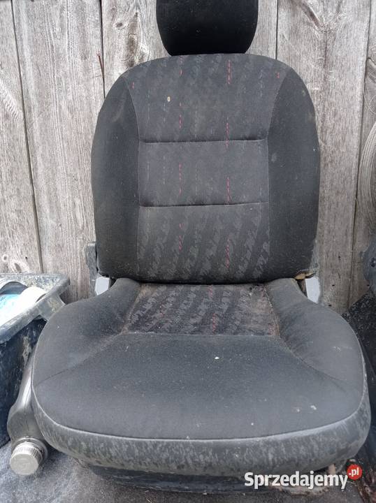 Citroen Berlingo Peugeot partner fotele Górno