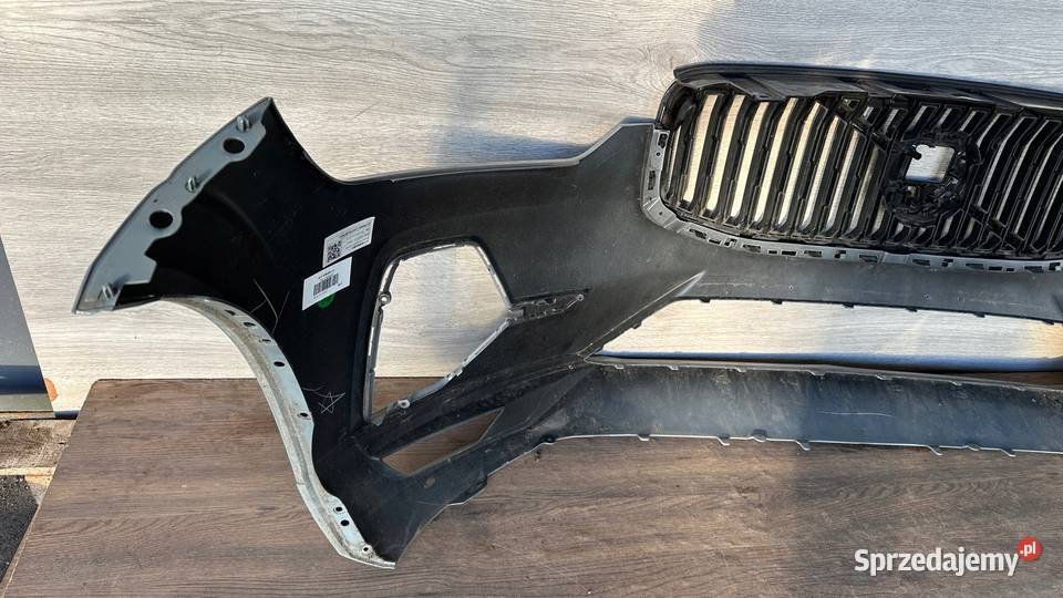VOLVO XC60 II LIFT ZDERZAK PRZEDNI Z GRILEM Gorzów Wielkopolski