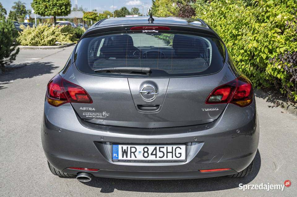 Sprzedam astra j Radom sprzedam