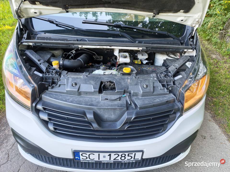 Renault Trafic III 16 2017 DCI BiTurbo 145 8 Zarejestrowany w Polsce Hażlach sprzedam