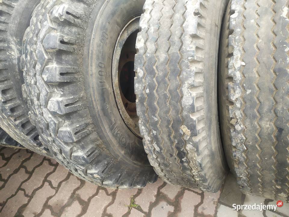 Opona 1100 x 20 lubelskie sprzedam