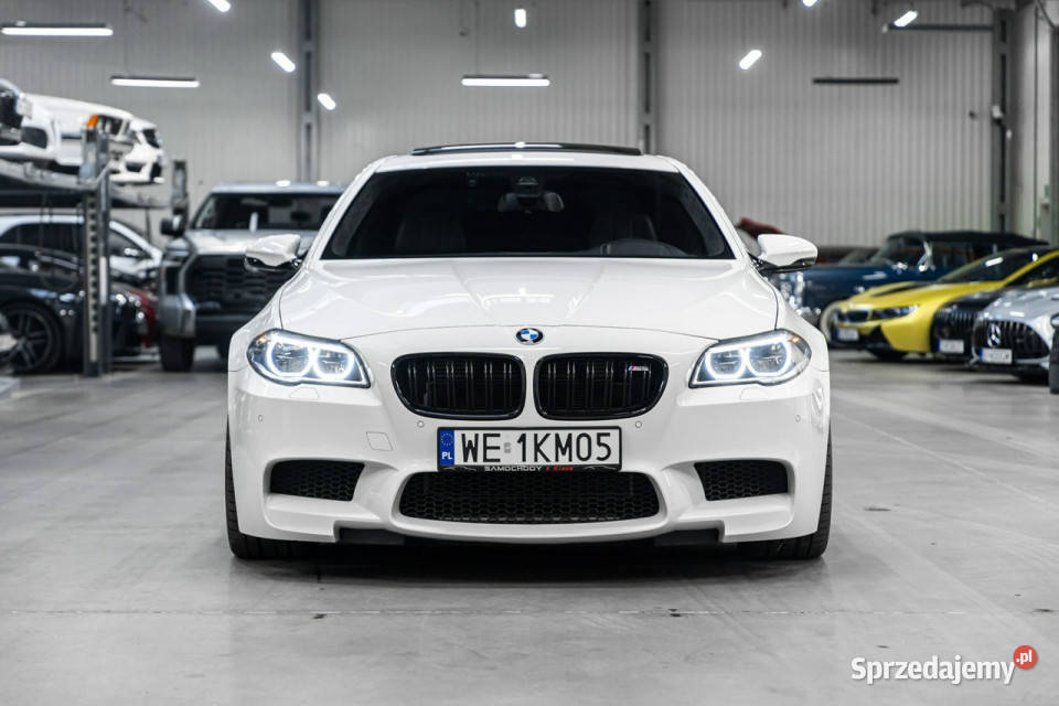 BMW M5 LCI 560 Idealna Bezwypadkowa FV 23 V F10 czujnik martwego pola M5 małopolskie
