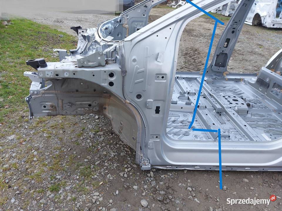 VW ID4 11A 2024r SUV 5D PODŁUŹNICA ĆWIARTKA LEWY osobowe