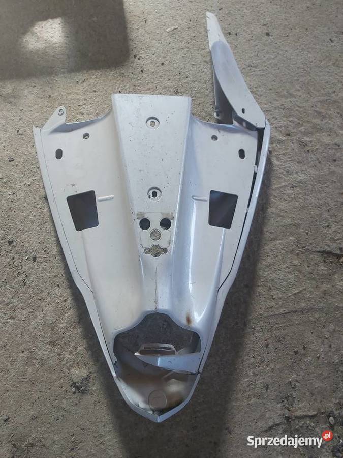 Yamaha rn22 2011 zadupek ogon owiewka Chojnice
