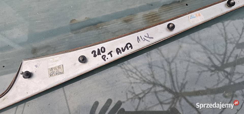 Listwa drewno drzwi prawy tył mercedes w210 Części samochodowe Zbąszyń