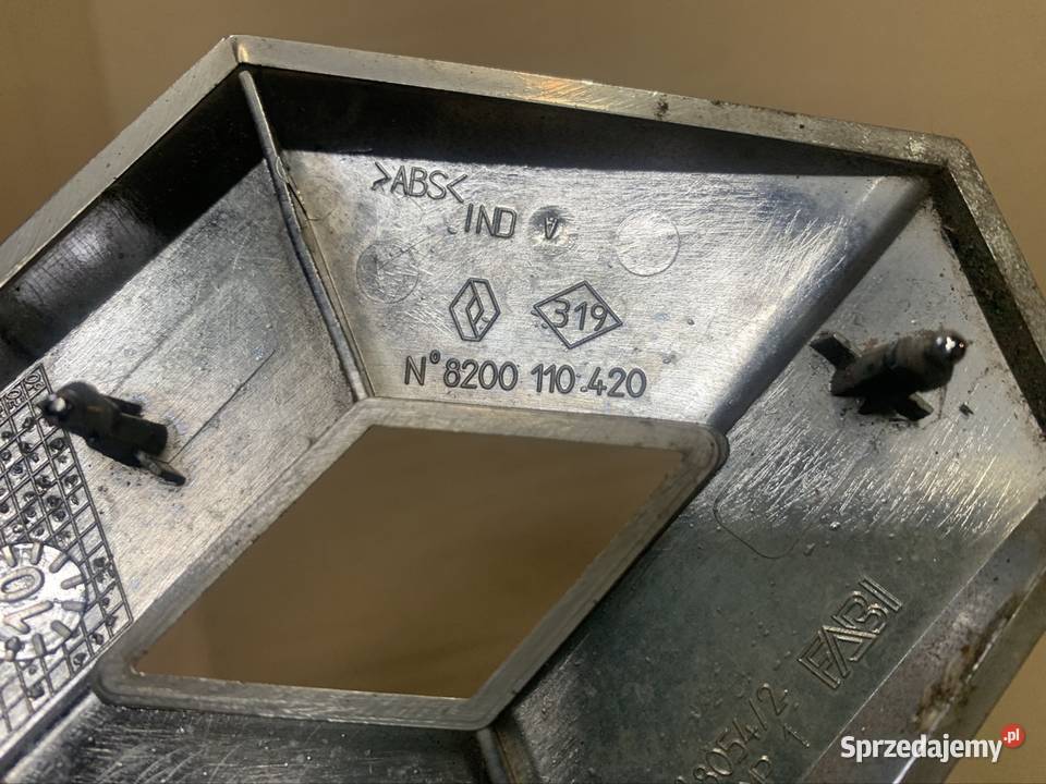 8200110420 emblemat znaczek renault espace IV 4 Emblematy Szczecin