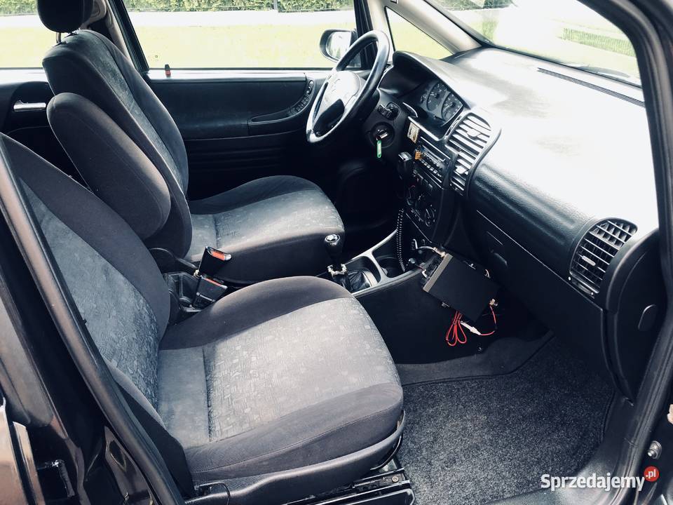 Opel Zafira 20DTI 16v 101 7miejsc klimatyzacja Rok produkcji 1999 Motoryzacja podkarpackie Przeworsk