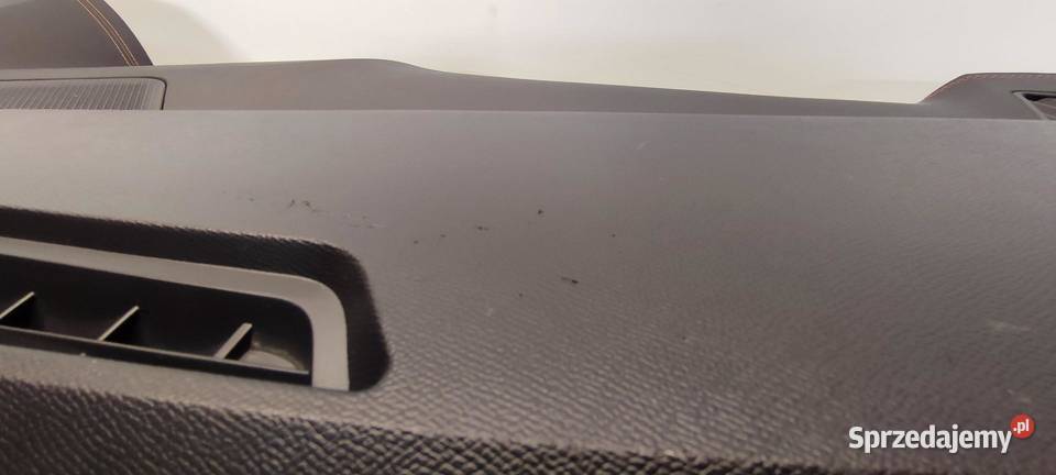 CUPRA FORMENTOR DESKA KOKPIT RHD ANGLIK osobowe