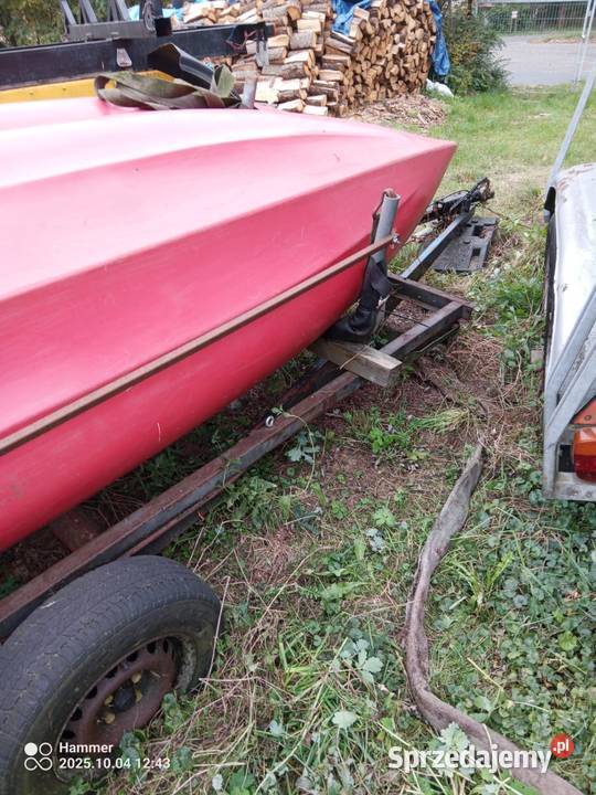 Przyczepka podwozie do transportu materiałów Piła