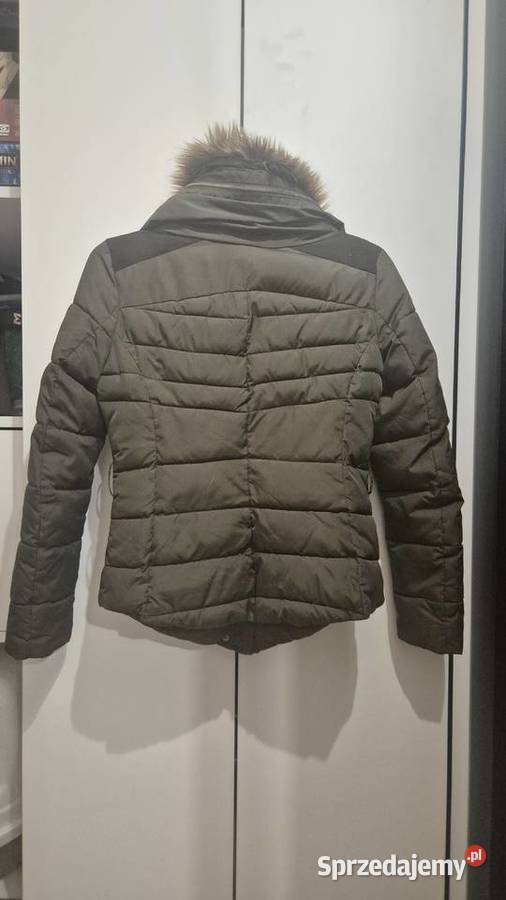 Pikowana kurtka Bershka rozmiar S Rozmiar 36(S)