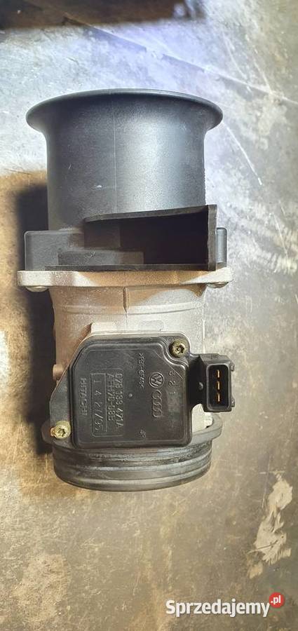 Przepływomierz audi a8 d2 a6 c4 hitachi OE 3pin osobowe Radom