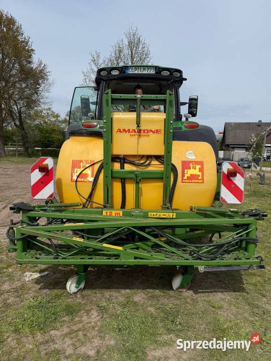 Opryskiwacz zawieszany Amazone UF800 import Maków