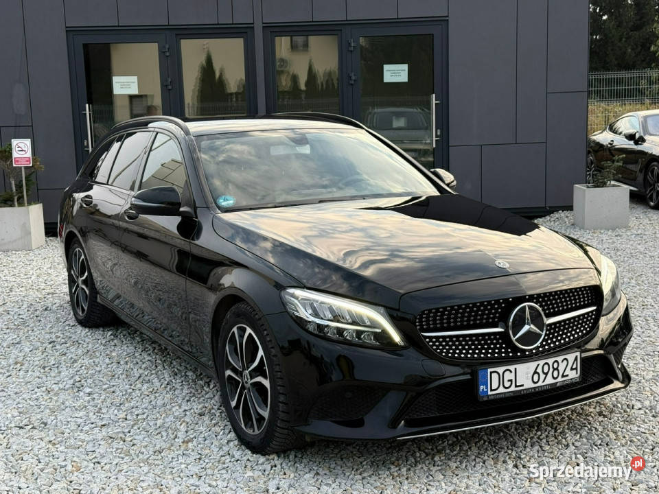 Mercedes C 220 20D 194 2019r 162 Avantgarde hak czujnik parkowania Wrocław sprzedam