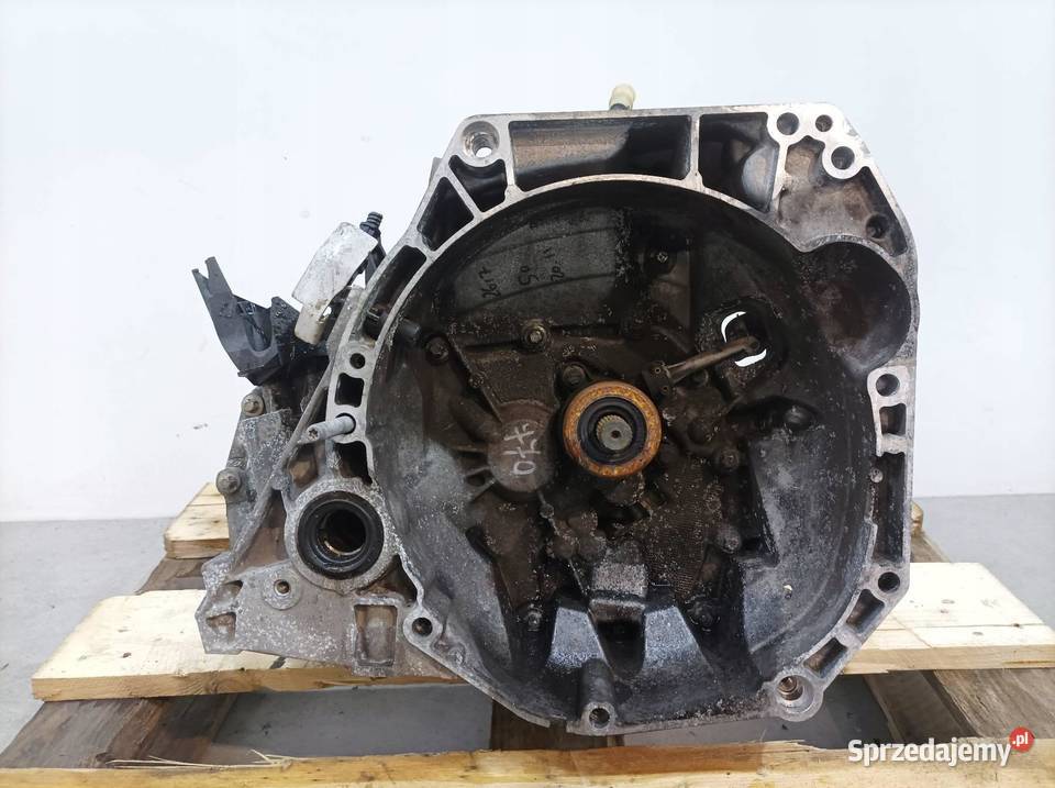 SKRZYNIA BIEGÓW JH3334 09 900 TCE Renault Clio Rok produkcji 2013