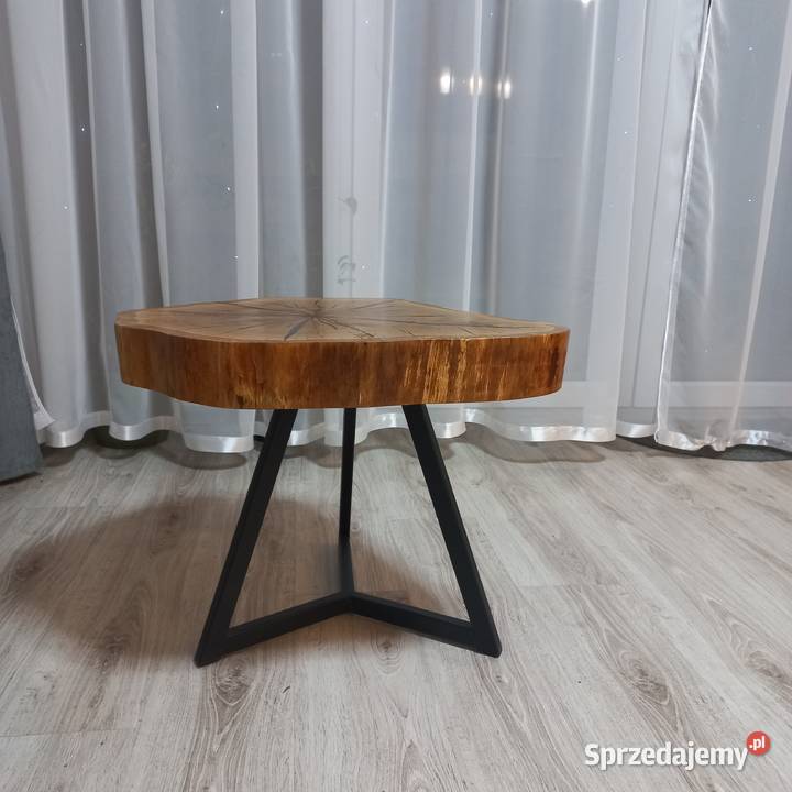 Nowoczesny stolik kawowy z niebieską żywicą Starcza