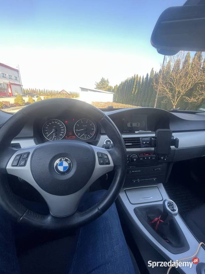 Sprzedam BMW e90 318i Seria 3 Podegrodzie