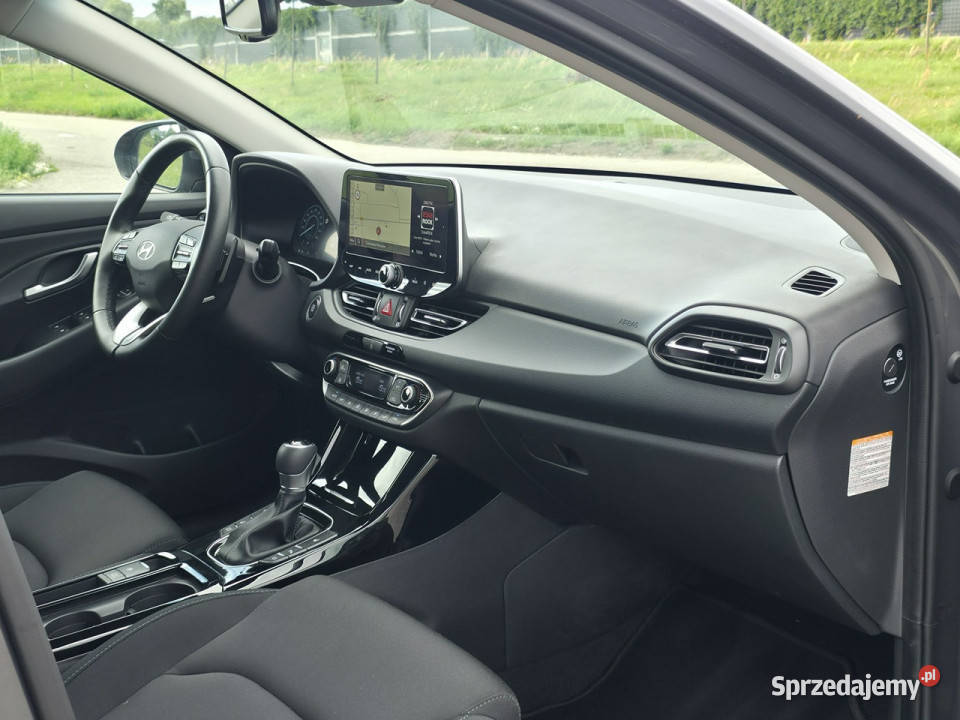 Hyundai i30 15 Benzyna Serwisowany Gwarancja sprzedam