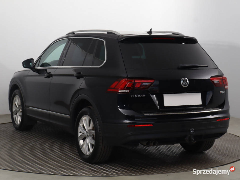 VW Tiguan 20 TDI automatyczna Bielany Wrocławskie