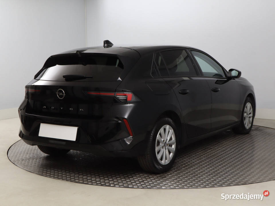 Opel Astra 12 Turbo tempomat