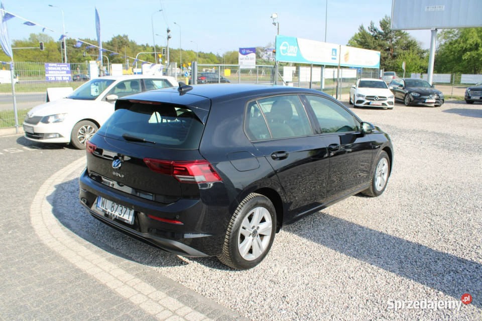 Volkswagen Golf LIFE Virtual Asystent Salon Warszawa