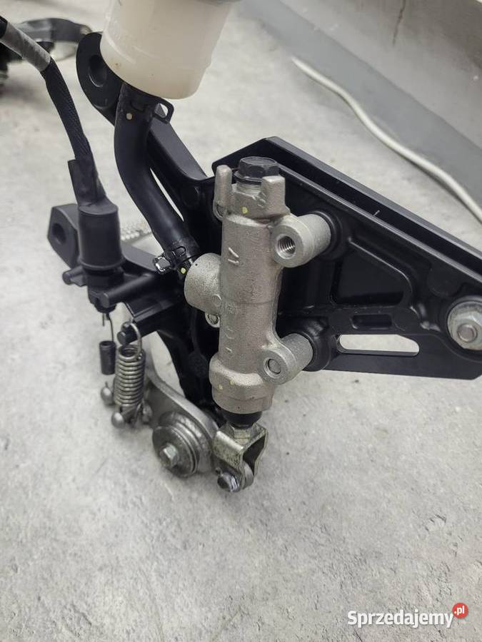 Kawasaki Z 900 Z900 24 OEM SET KIEROWCY PRAWY sprzedam