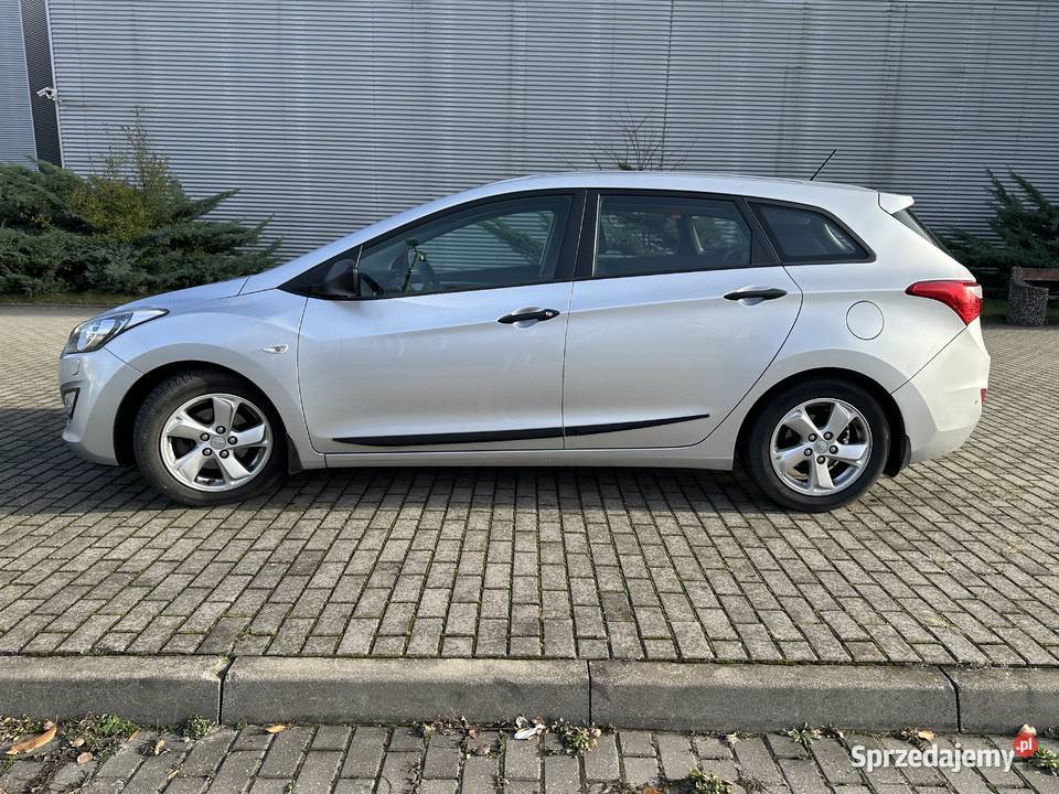 Hyundai i30 14 CRDi 90 2013 Oszczędny Łódź sprzedam