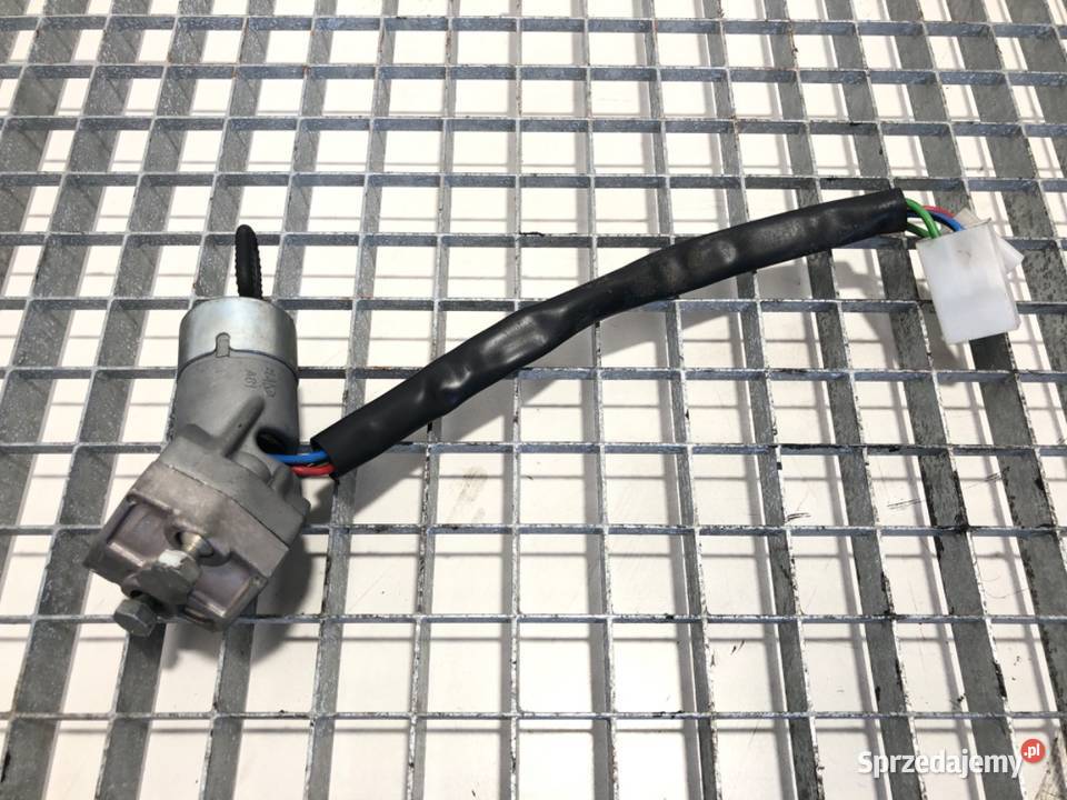 STACYJKA IVECO DAILY III 30 166 9906 KLUCZYK osobowe