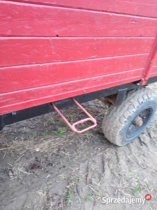 przyczepa z rozrzutnika Chojnik