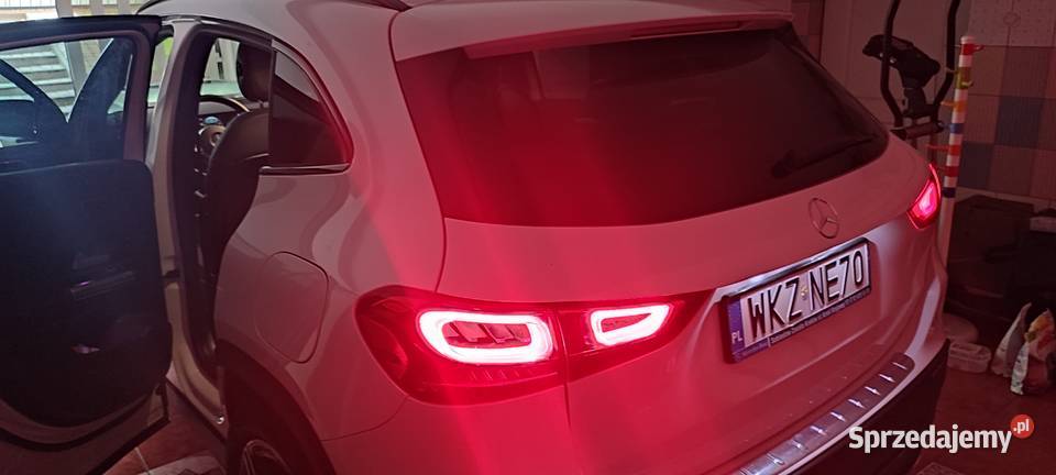 Sprzedam Mercedes GLA maksymalne wyposażenie AMG Kozienice sprzedam