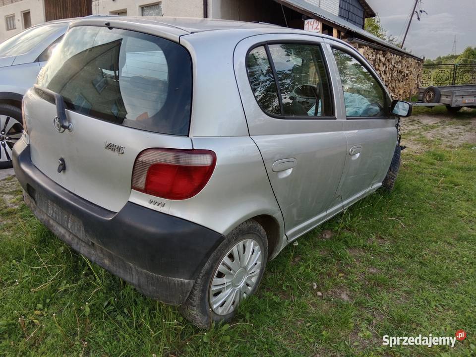 TOYOTA YARIS 180000km Nozdrzec