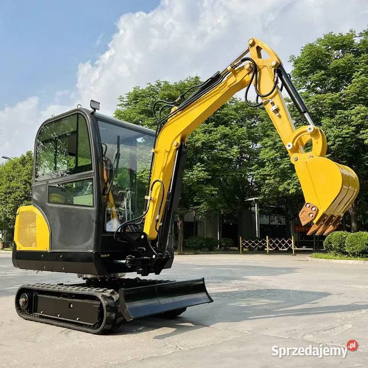 Premiera Nowa Minikoparka Kubotta 2500 NX Łopienno