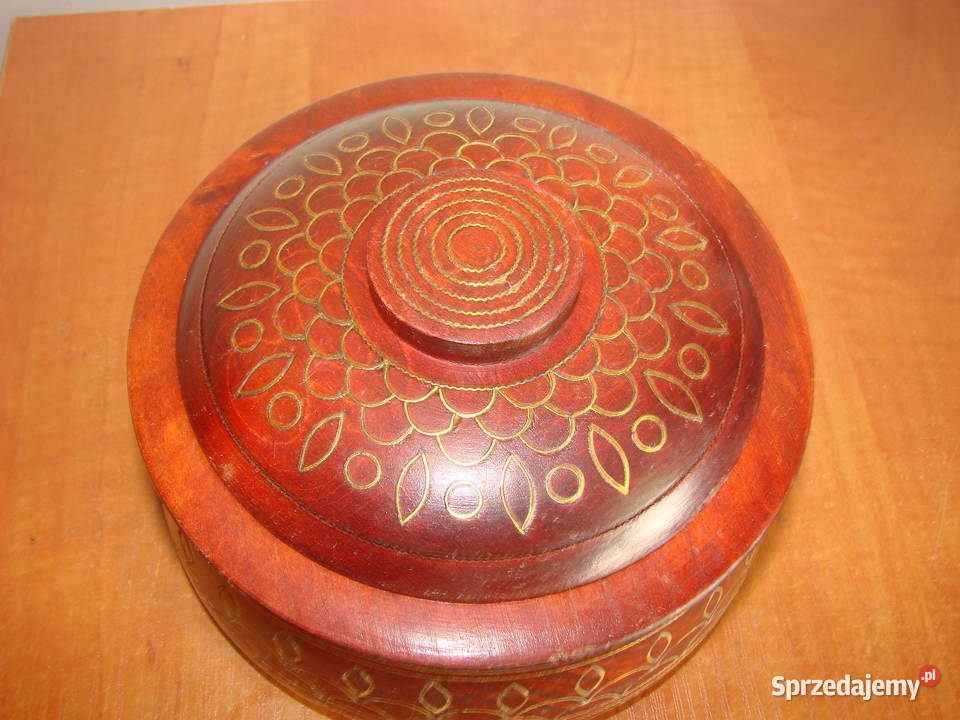 drewniane puzdro