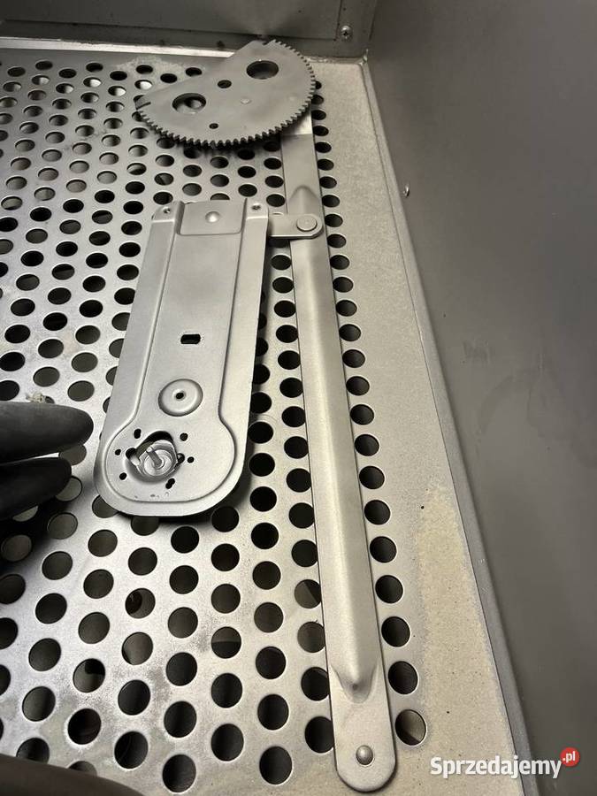 BMW E9 30CS 30CSI 2800CS podnośnik szyby mazowieckie Stare Babice