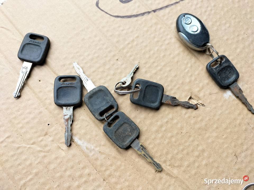 AUDI 80 B3 B4 90 100 A6 C4 C5 KLUCZYK KLUCZYKI Kamień-Kolonia sprzedam