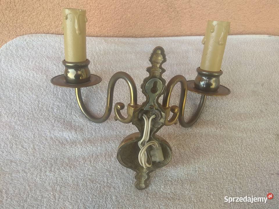 mosiężny kinkiet ścienny wzorowany na świecznik Antyki Warszawa