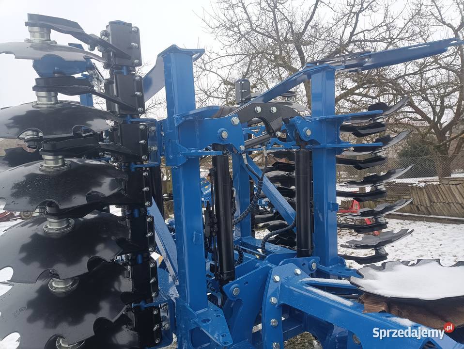 Brona talerzowa półzawieszana Landstal BTH 400 Dolice