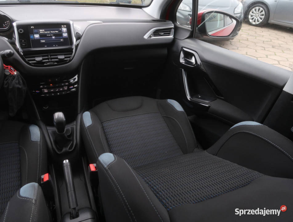 Peugeot 208 16 VTi Łódź