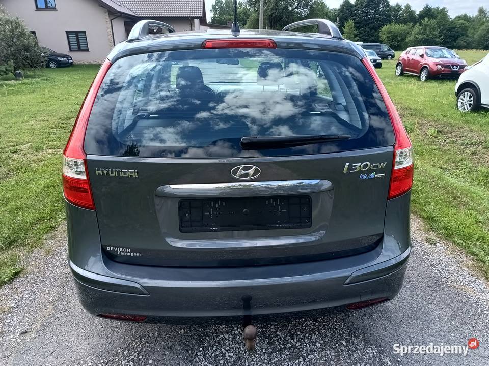 Hyundai i30 CW 16 CRDi koła zimowe isofix i30 Podkonice Miejskie
