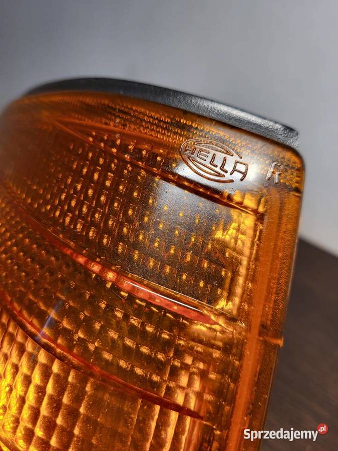 Mercedes w124 kierunkowskaz osobowe sprzedam