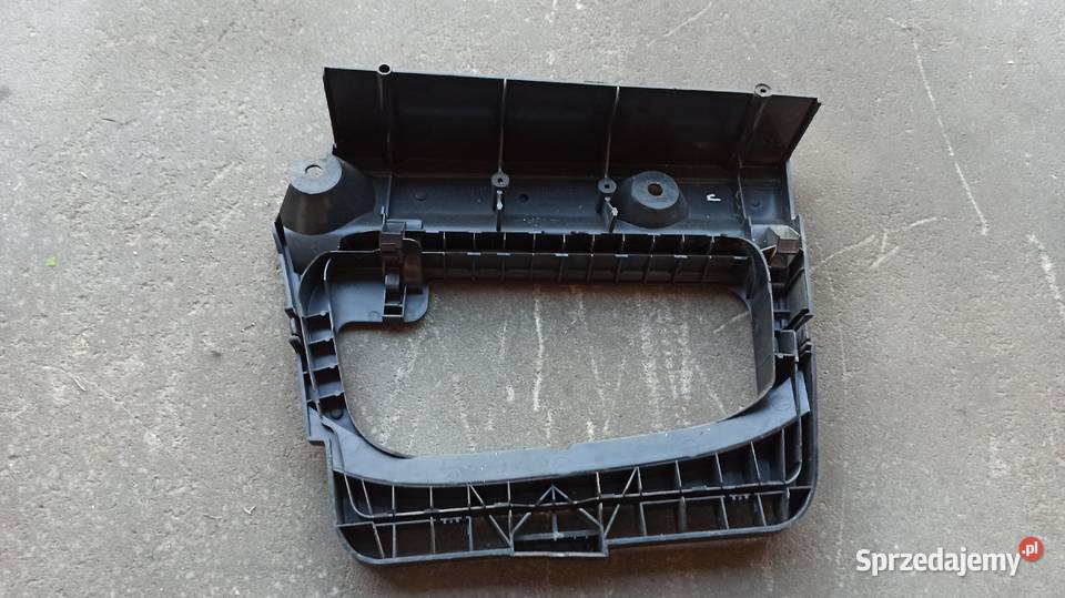 Pokrywa osłona akumulatora Bmw e46 Kombi Touring Dębica