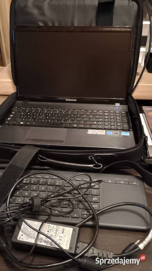 Laptop Samsung Nagrywarka Lenco CDMP3 Dysk SSD lubelskie Lubartów