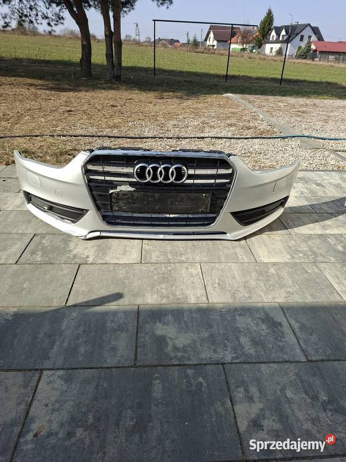 Uszkodzony Zderzak audi a4b8lift 2013 Rok produkcji 2013 Ryki
