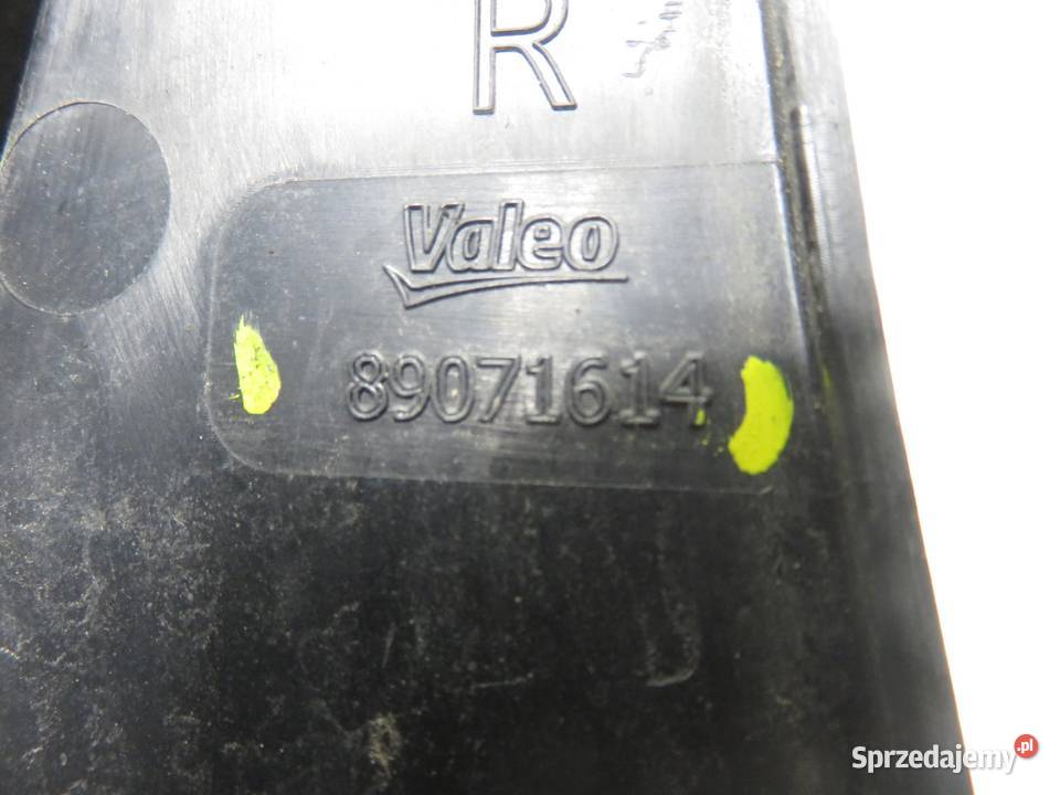 LAMPA PRAWA TYLNA OPEL AGILA B H08 89071614 osobowe sprzedam