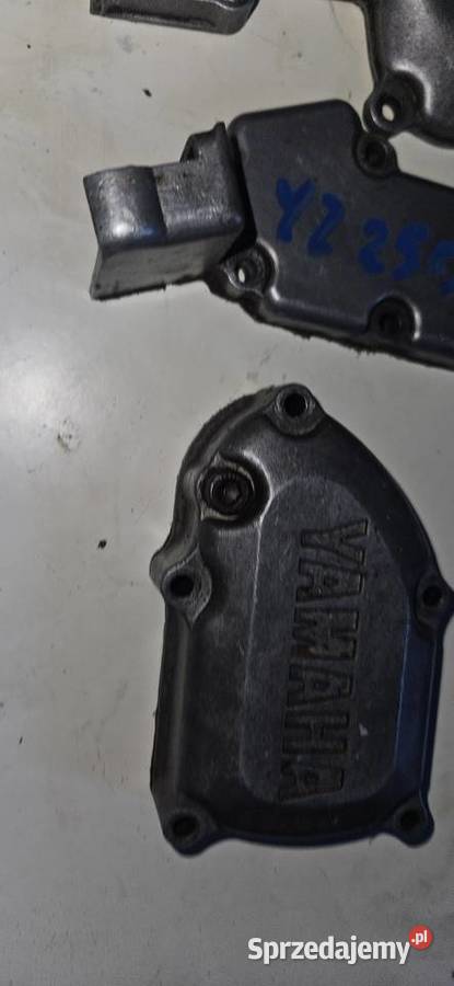 Pokrywa zaworu yamaha yz 250 dekiel wydechowego