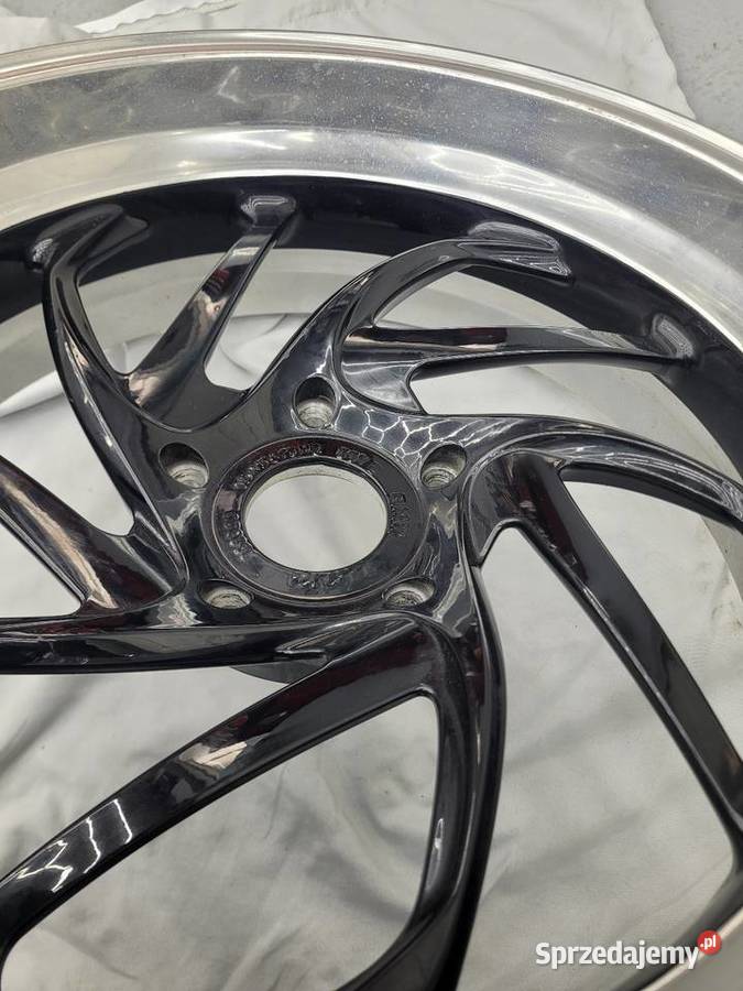 BMW K 1600 GT GTL FELGA TYŁ TYLNA Motocyklowe wielkopolskie