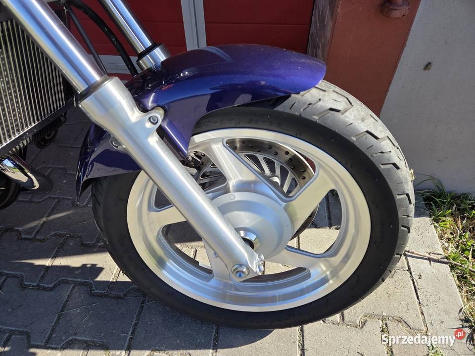 Honda vf 750 magna