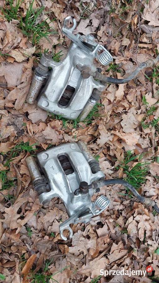 Volvo v40 zaciski hamulcowe tył