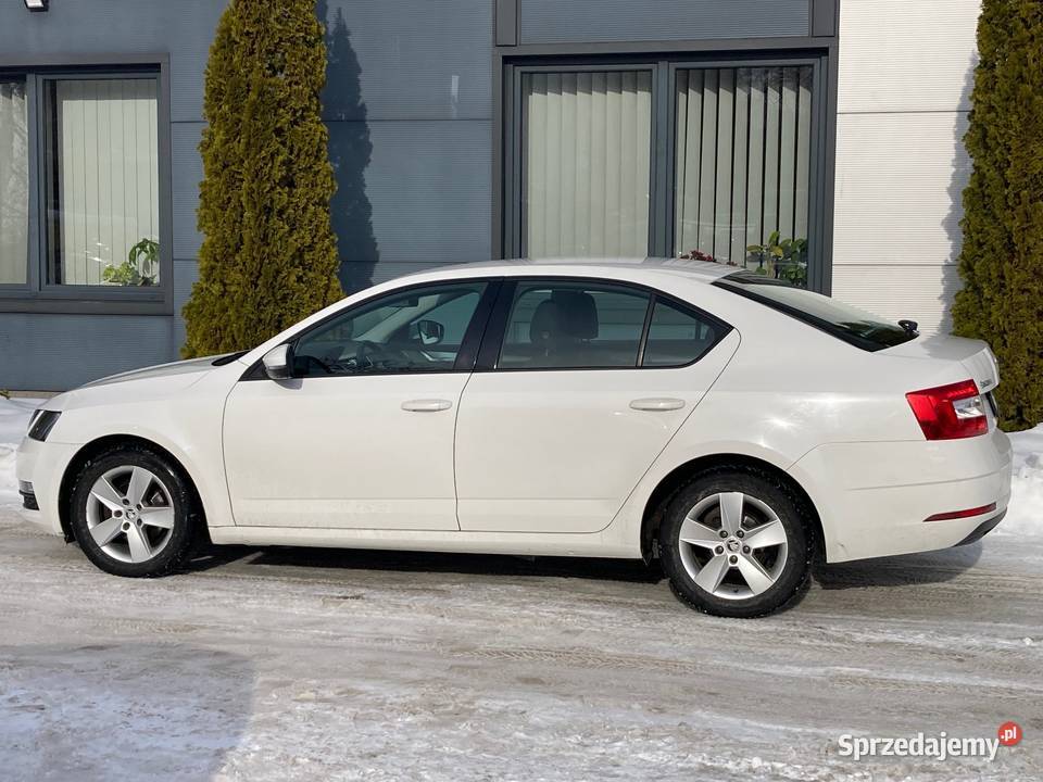 Skoda Octavia Raty Bez BIK KRD i Zaświadczeń Octavia sprzedam
